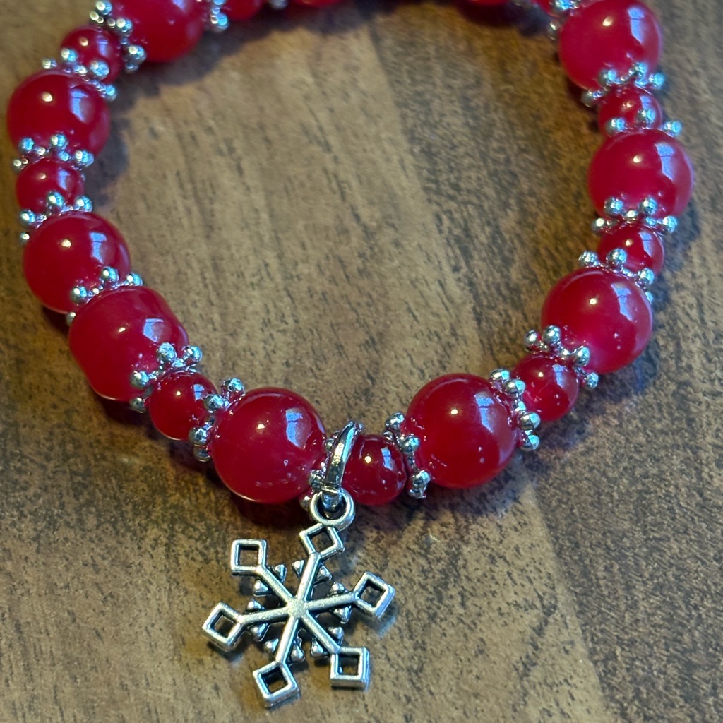 Elegant Red Beaded Bracelet With Snowflake Charm